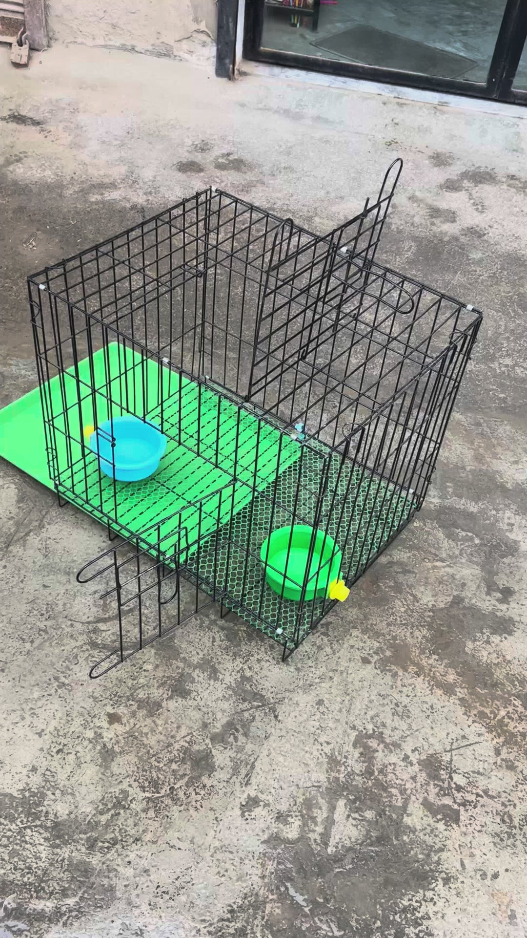 Foldable Pets cage With 2 Free Feeding Bowls